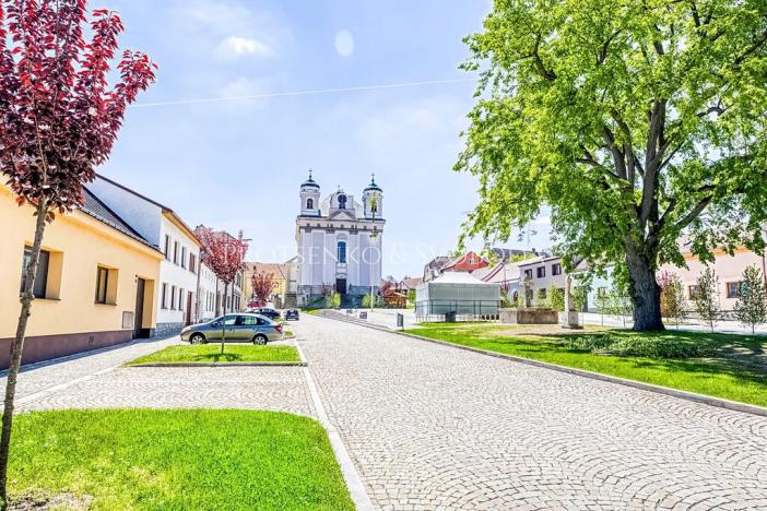 Prodej ubytování, Batelov, Třešťská, 490 m2