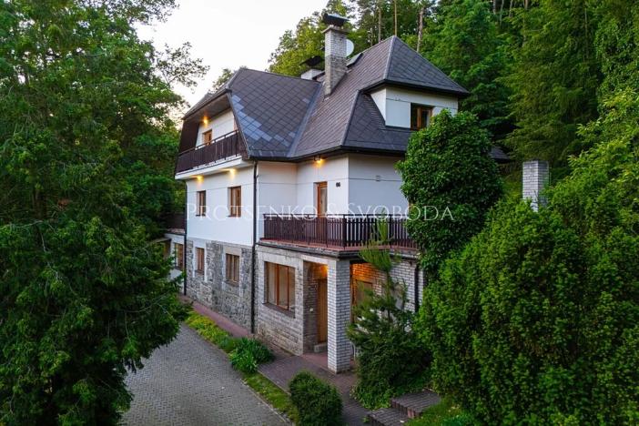 Prodej vícegeneračního domu, Mnichovice, Nad rybníkem, 312 m2