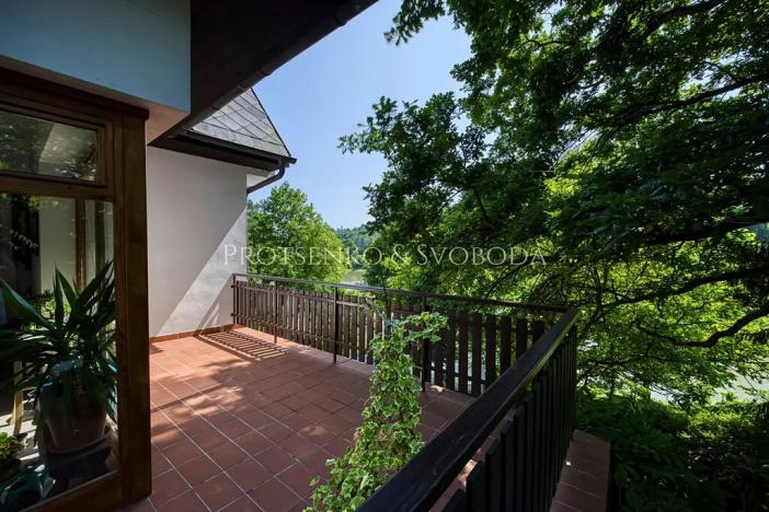 Prodej vícegeneračního domu, Mnichovice, Nad rybníkem, 312 m2