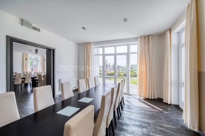 Prodej činžovního domu, Rosovice, 900 m2