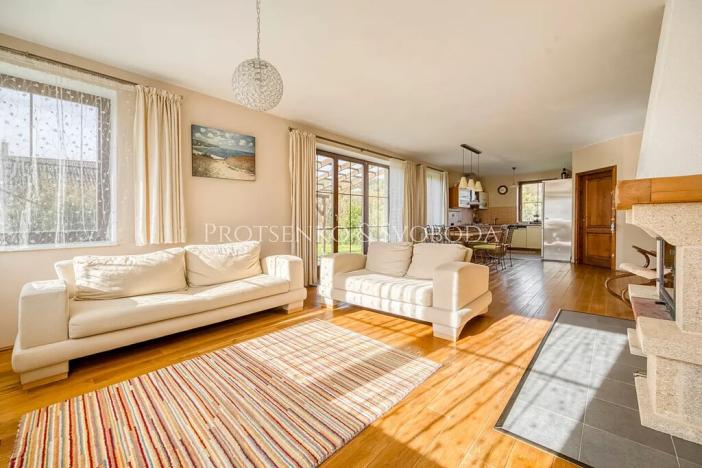 Prodej rodinného domu, Mořina, 239 m2