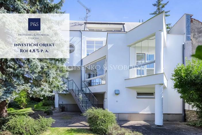 Prodej kanceláře, Křižanov, Benešovo náměstí, 530 m2