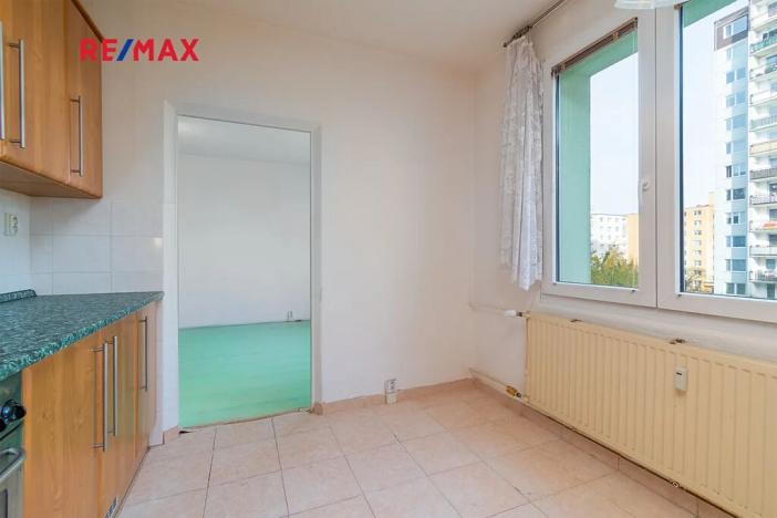 Prodej bytu 4+1, Plzeň, Strážnická, 78 m2