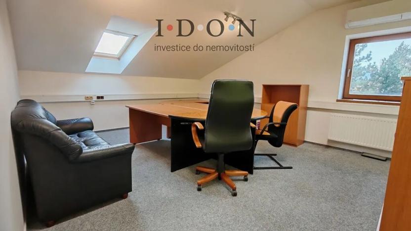 Pronájem kanceláře, Třinec, Frýdecká, 18 m2