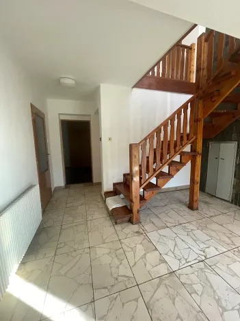 Pronájem rodinného domu, Zvole, 865 m2