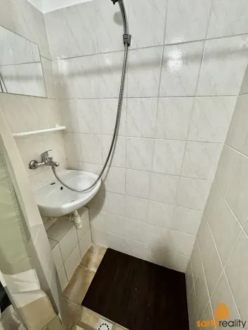 Pronájem bytu 1+kk, Ústí nad Labem, Střekovské nábřeží, 29 m2