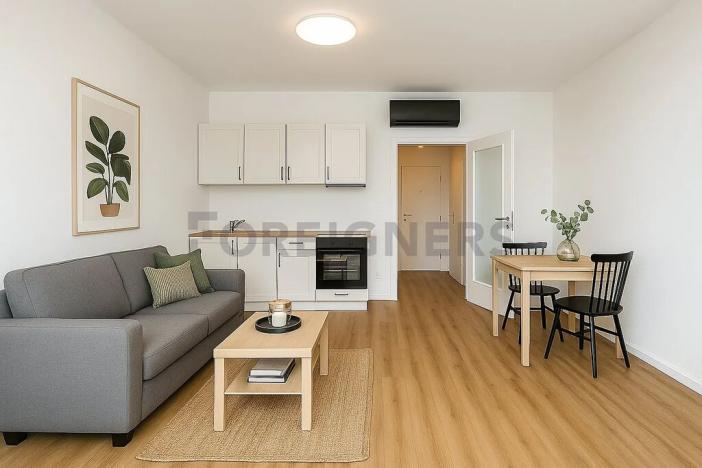 Pronájem bytu 1+kk, Brno, Komárovská, 39 m2