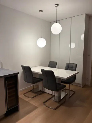 Pronájem rodinného domu, Praha - Vinoř, Mokošínská, 158 m2