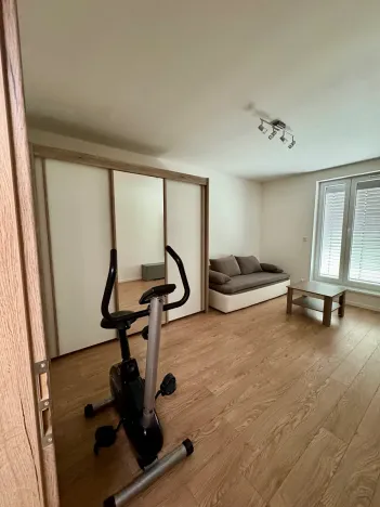 Pronájem rodinného domu, Praha - Vinoř, Mokošínská, 158 m2