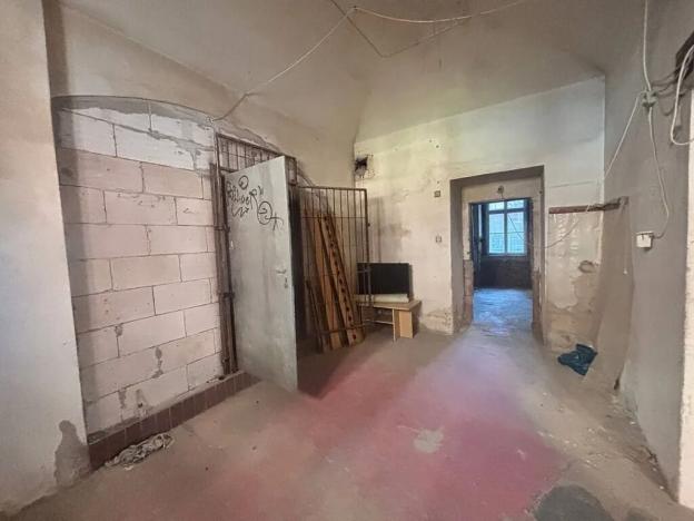 Pronájem obchodního prostoru, Praha - Smíchov, Plzeňská, 295 m2