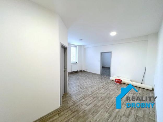 Pronájem bytu 4+1, Děčín, Bělská, 101 m2