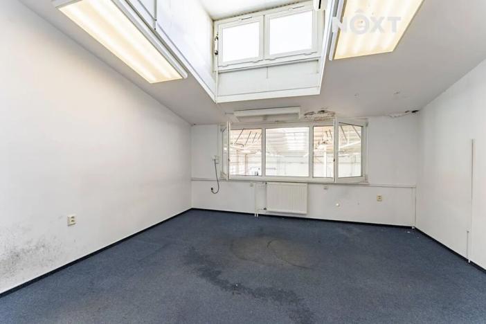 Pronájem výrobních prostor, Zábřeh, 2601 m2