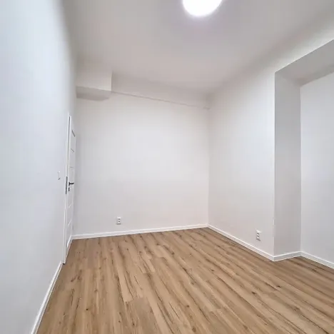 Pronájem bytu 3+kk, Praha - Břevnov, Bělohorská, 70 m2