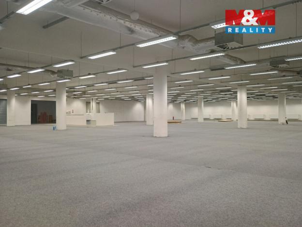 Pronájem obchodního prostoru, Děčín, Plzeňská, 2013 m2