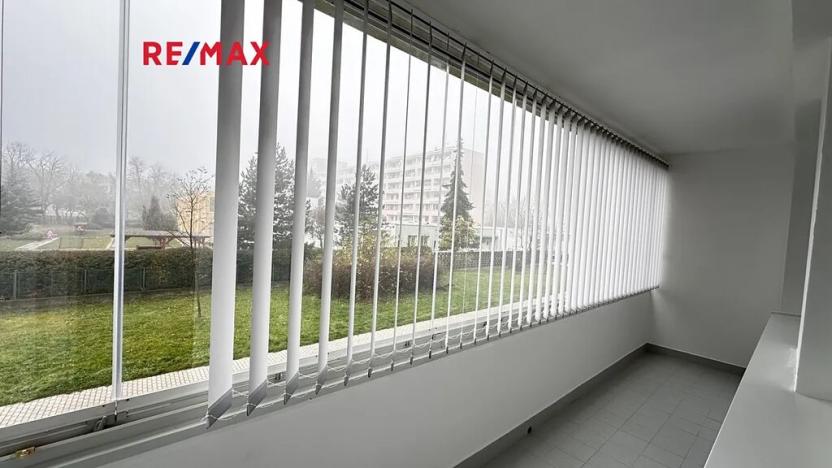 Pronájem bytu 1+kk, Kladno, Italská, 27 m2