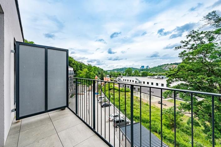 Pronájem bytu 2+kk, Praha - Hlubočepy, Na Zlíchově, 38 m2