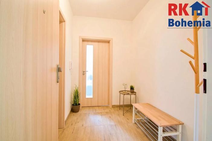 Prodej bytu 1+kk, Cerhenice, Za Cukrovarem, 37 m2