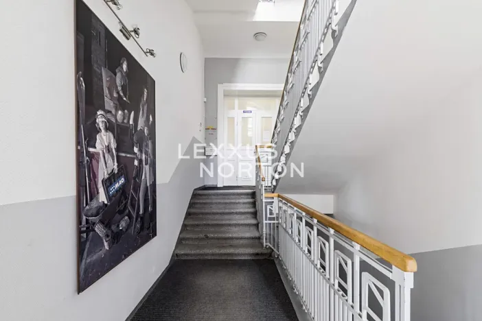 Prodej kanceláře, Kladno, Huťská, 1408 m2