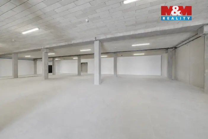 Pronájem skladu, Cheb, Karlova, 2200 m2