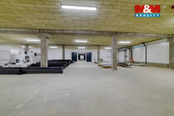 Pronájem skladu, Cheb, Karlova, 2200 m2