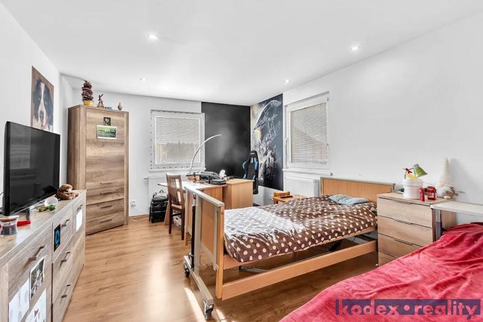 Prodej rodinného domu, Hradec Králové, U Jednoty, 300 m2