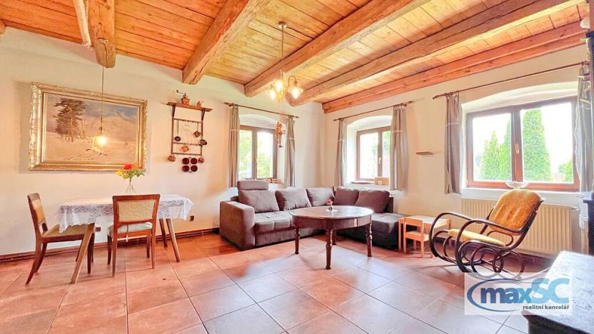 Prodej rodinného domu, Choteč, Malá Strana, 90 m2