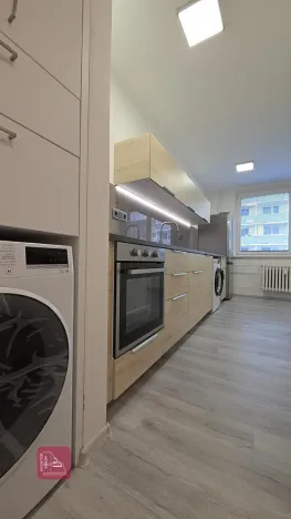 Pronájem bytu 1+1, Mokrá-Horákov, 40 m2