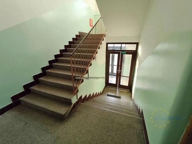 Pronájem bytu 1+kk, Praha - Strašnice, Starostrašnická, 20 m2