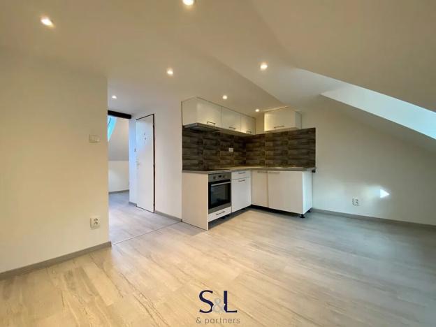 Pronájem bytu 2+1, Mimoň, Nádražní, 45 m2