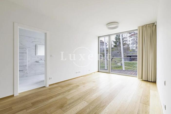 Pronájem bytu 4+kk, Praha, Holečkova, 212 m2