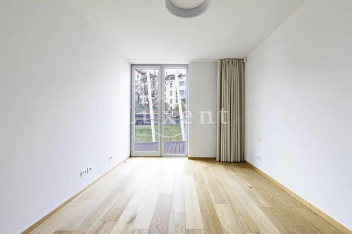 Pronájem bytu 4+kk, Praha, Holečkova, 212 m2