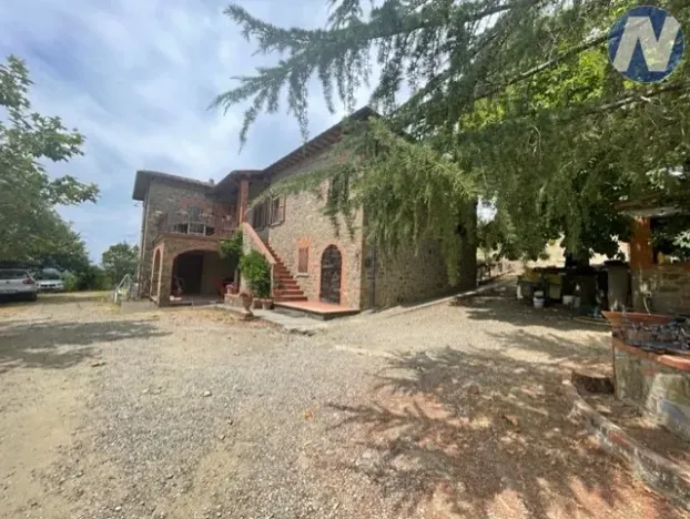 Prodej zemědělské usedlosti, Arezzo, Itálie, 300 m2