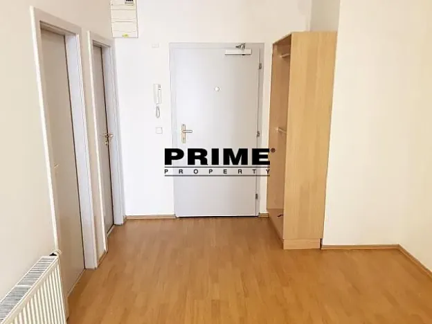 Pronájem kanceláře, Praha - Smíchov, Štefánikova, 75 m2