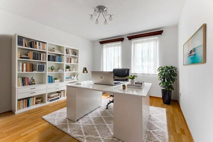 Pronájem rodinného domu, Praha - Křeslice, Pod ovčínem, 300 m2