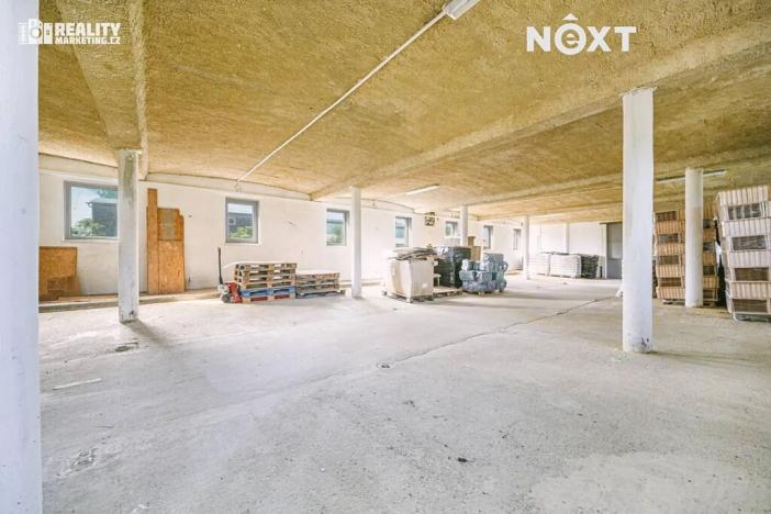 Prodej zemědělského objektu, Letonice, 1758 m2