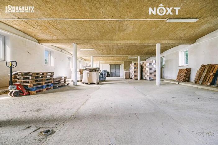 Prodej skladu, Letonice, 1758 m2