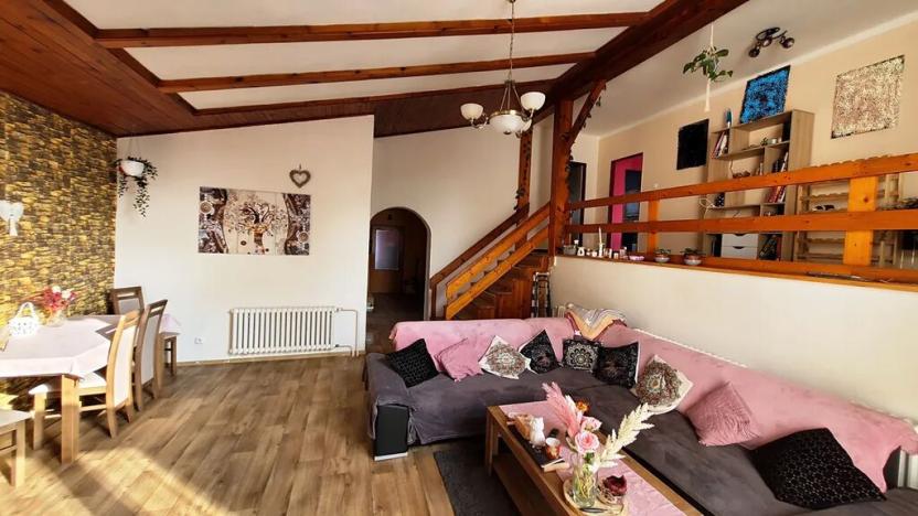 Prodej rodinného domu, Lubenec, 260 m2