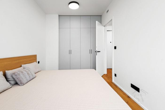 Pronájem bytu 2+kk, Praha - Troja, Pod Hrachovkou, 45 m2