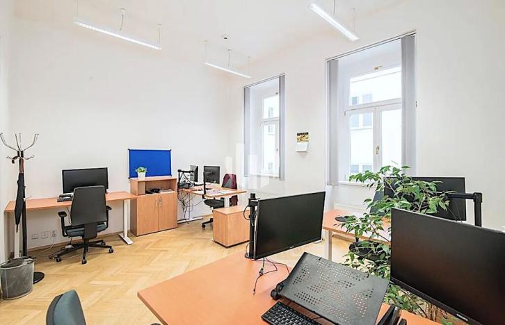 Pronájem kanceláře, Praha - Nové Město, Politických vězňů, 110 m2