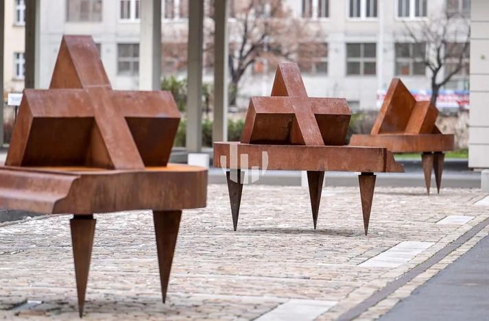 Pronájem kanceláře, Praha - Holešovice, U průhonu, 500 m2