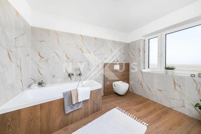 Prodej rodinného domu, Žižice, 228 m2