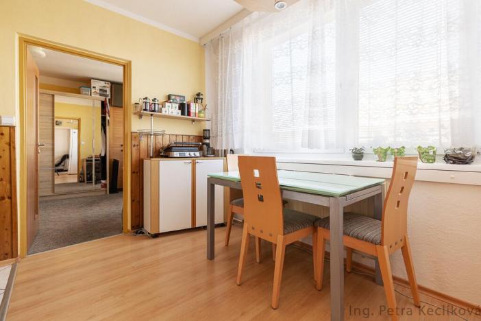 Pronájem bytu 3+1, Brno - Kohoutovice, Axmanova, 73 m2