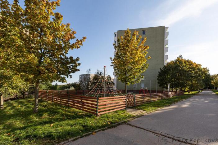 Pronájem bytu 3+1, Brno - Kohoutovice, Axmanova, 73 m2