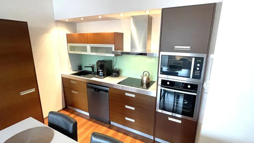 Prodej bytu 3+kk, Jesenice, Cedrová, 95 m2