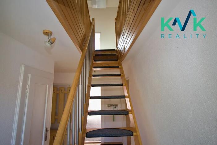 Prodej bytu 4+1, Ostrov, Lipová, 125 m2