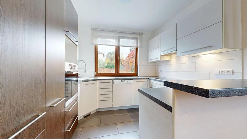 Prodej rodinného domu, Vrané nad Vltavou, 187 m2