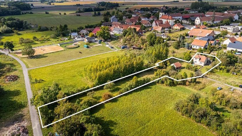 Prodej rodinného domu, Uhersko, 140 m2