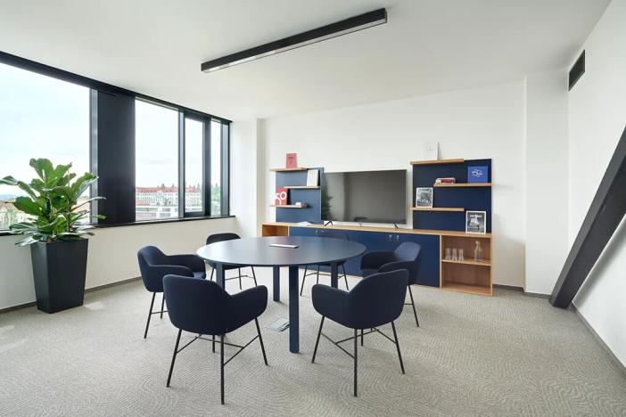 Pronájem kanceláře, Brno, Šumavská, 490 m2