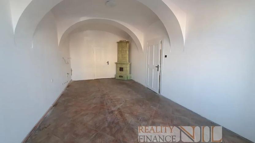 Pronájem bytu 2+kk, Plzeň, náměstí Republiky, 62 m2