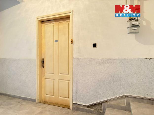 Pronájem bytu 1+kk, Plzeň - Jižní Předměstí, Němejcova, 33 m2